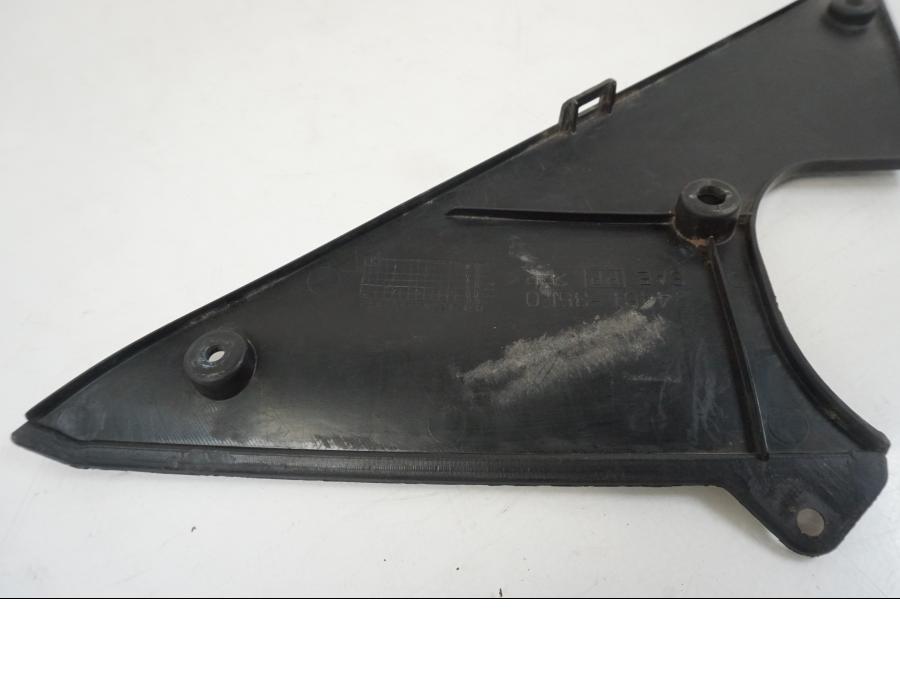 Extrabild2 på Sidkåpa från en Suzuki GSX-R 750 -2001 motorcykel.