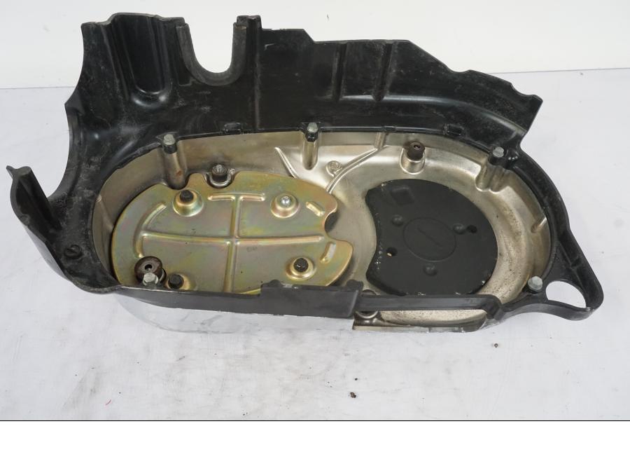 Extrabild2 på Motorkåpa från en Kawasaki VN 1500 -2003 motorcykel.