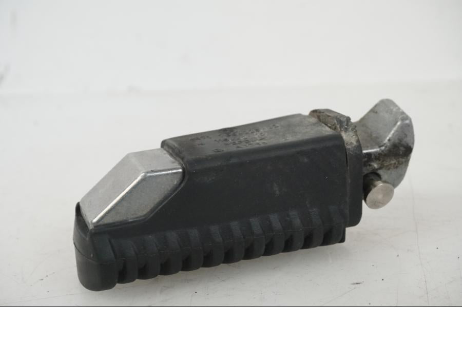 Vänster sida på Fotpinne från en BMW F 750 GS -2019 motorcykel.