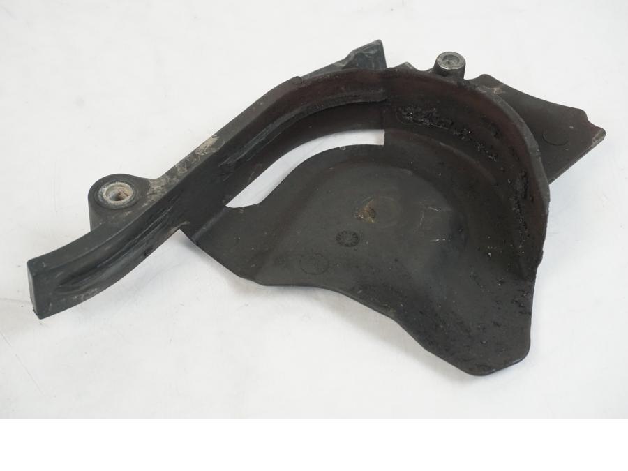 Höger sida på Drevkåpa från en Husqvarna 701 SUPERMOTO ABS -2016 motorcykel.