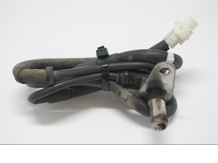 Framsidan på ABS givare från en Yamaha MT-07 -2014 motorcykel.