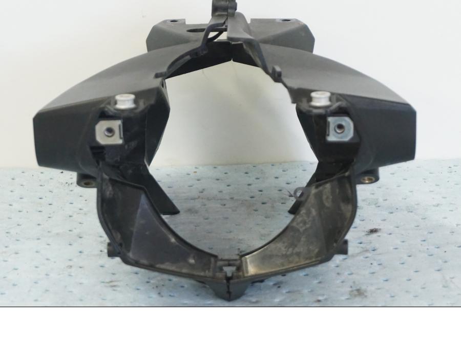 Extrabild2 på Strålkastarfäste från en KTM 690 Duke -2008 motorcykel.