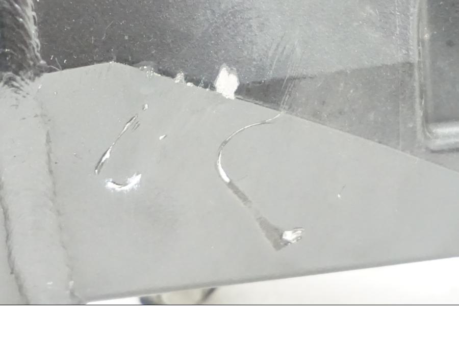 Höger sida på Sving från en Suzuki GSX-R 1000 -2007 motorcykel.