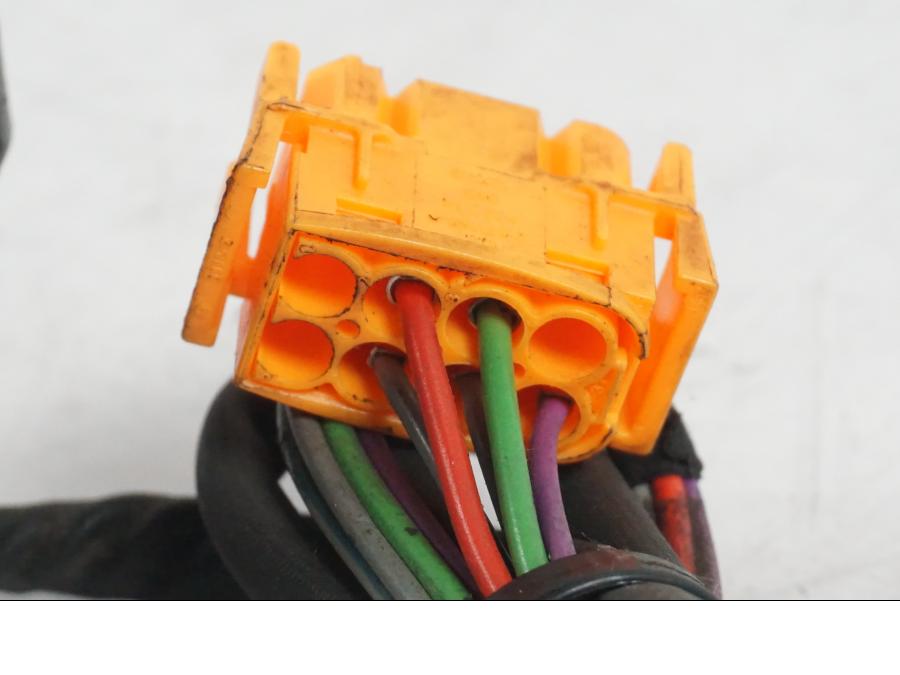 Extrabild4 på Låssats från en BMW K 1200 LT -2004 motorcykel.