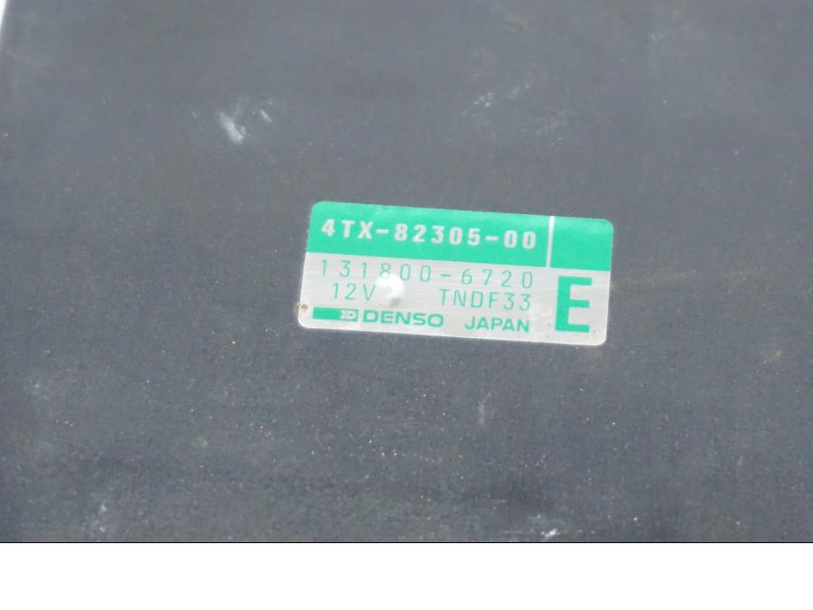 Snett uppifrån på CDI / ECU från en Yamaha TDM 850 -1998 motorcykel.