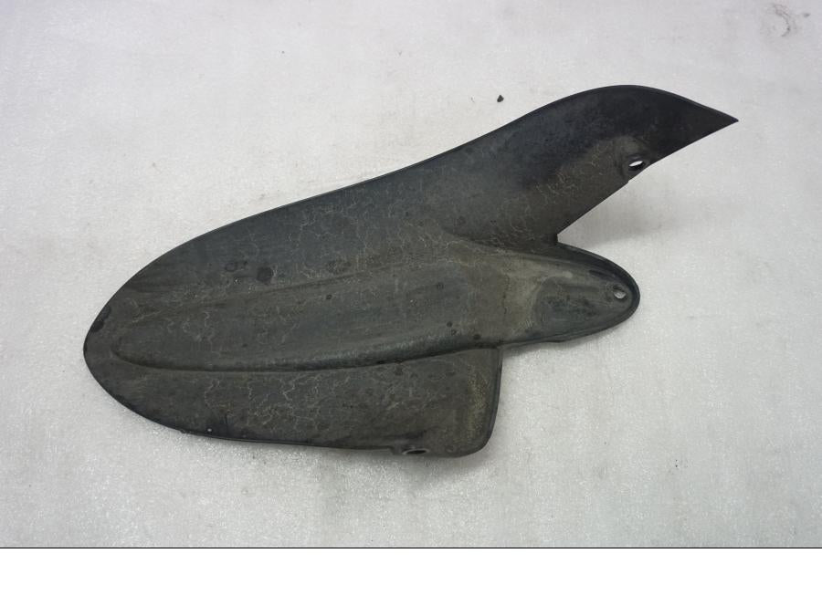 Snett uppifrån på Svingskärm från en Ducati Monster 796 -2013 motorcykel.