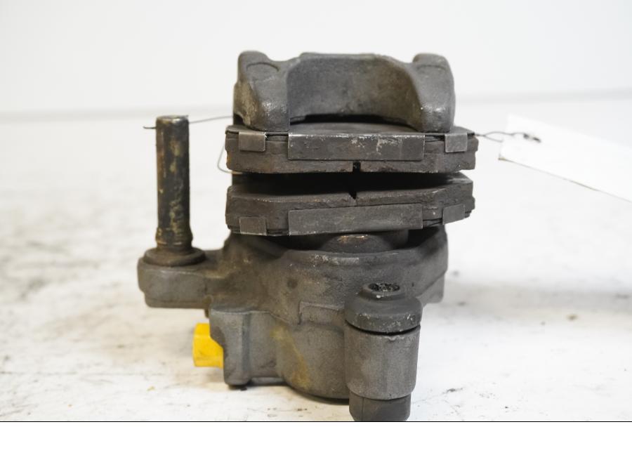 Höger sida på Bromsok från en Suzuki DR 650 -1998 motorcykel.