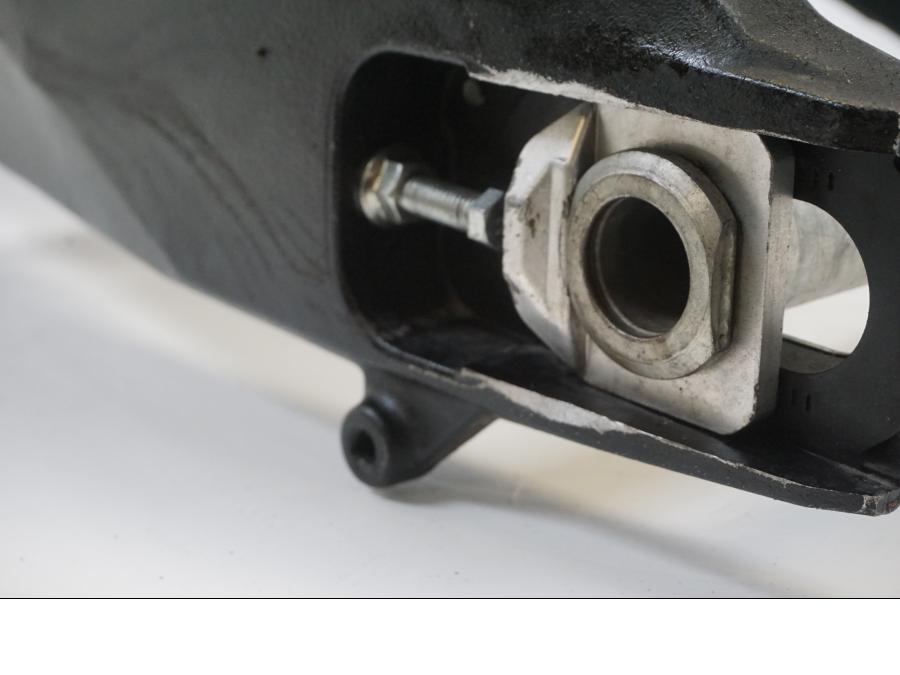 Extrabild2 på Sving från en Suzuki GSX-R 1000 -2009 motorcykel.