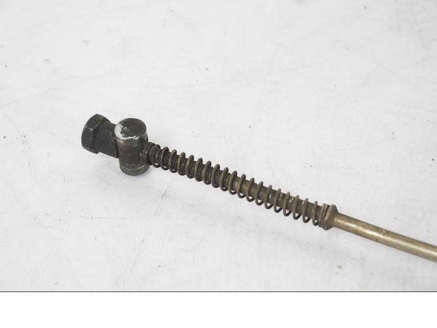 Höger sida på Bromslänkage från en Honda VT 600 C -1998 motorcykel.