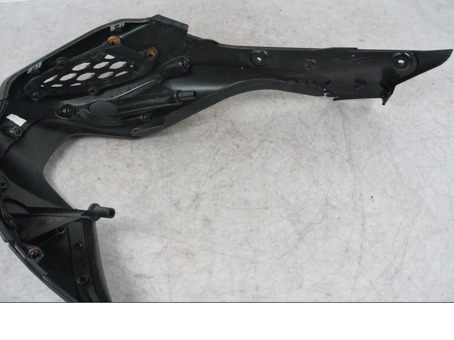 Extrabild6 på Frontkåpa från en Ducati Multistrada V4 -2024 motorcykel.