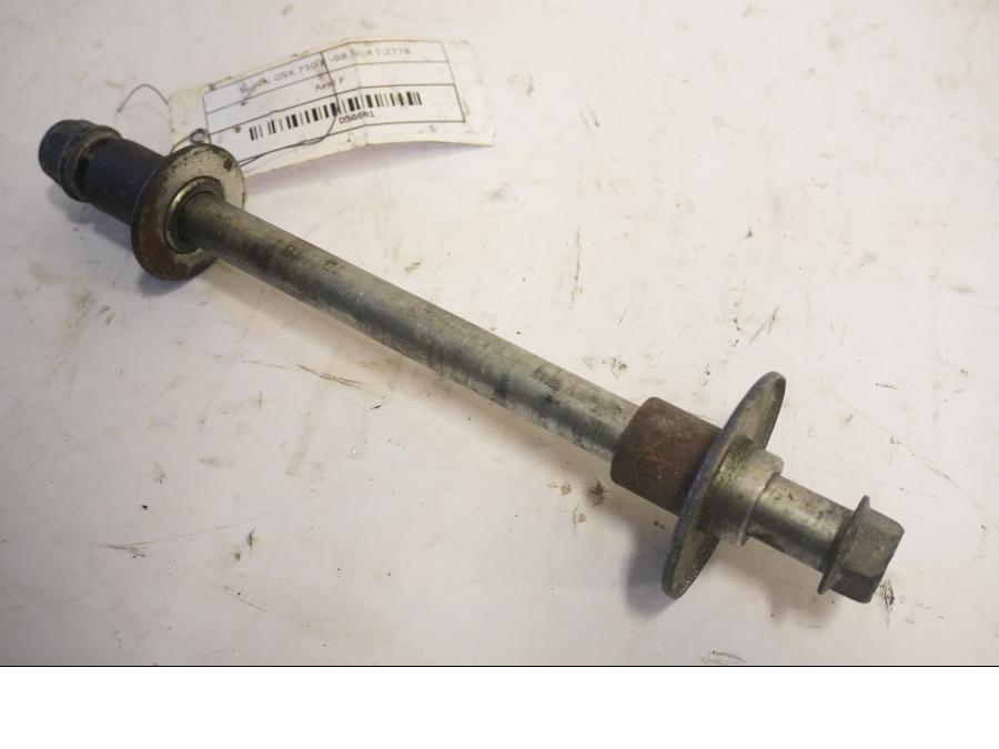 Framsidan på Axel från en Suzuki GSX 750 -1998 motorcykel.