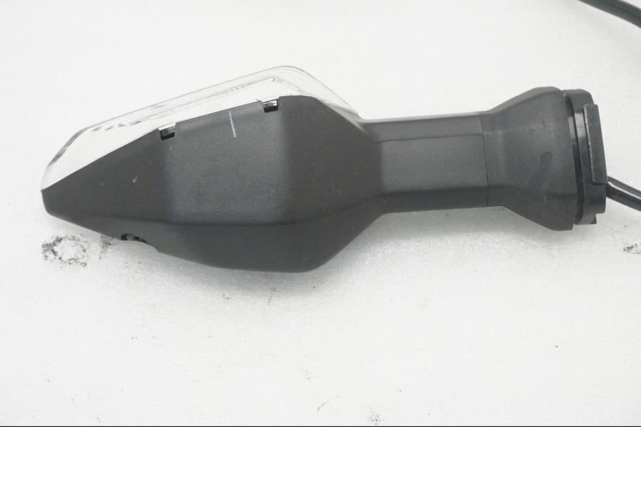 Baksidan pÄ Blinkers frÄn en Kawasaki Z 400 -2020 motorcykel.