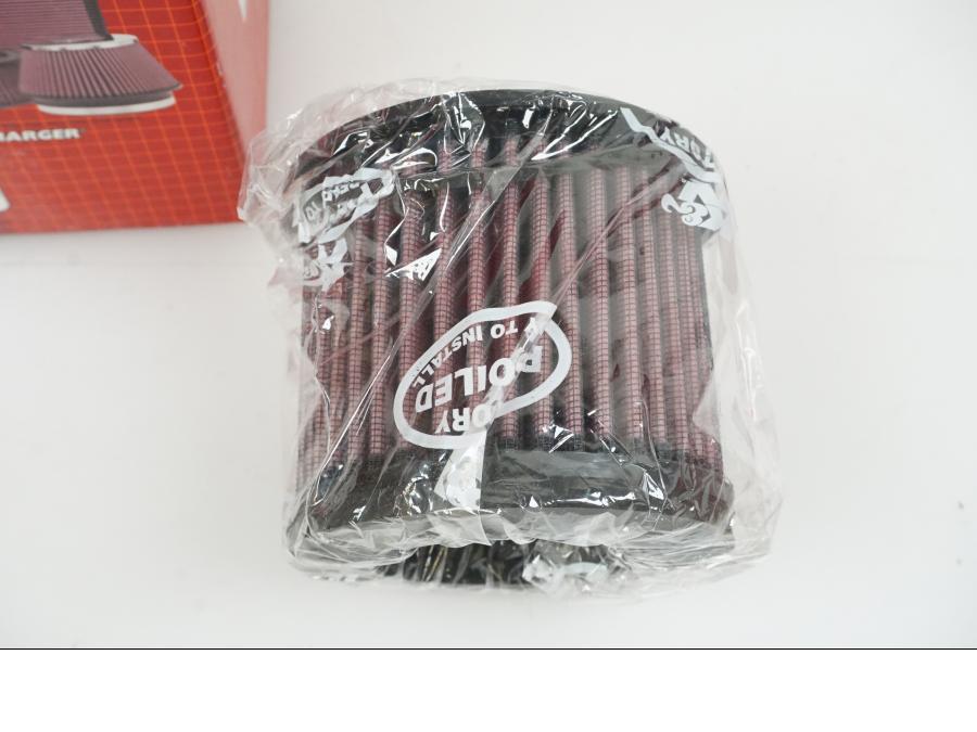 Baksidan på Luftfilter från en Yamaha FZR 600 -1993 motorcykel.