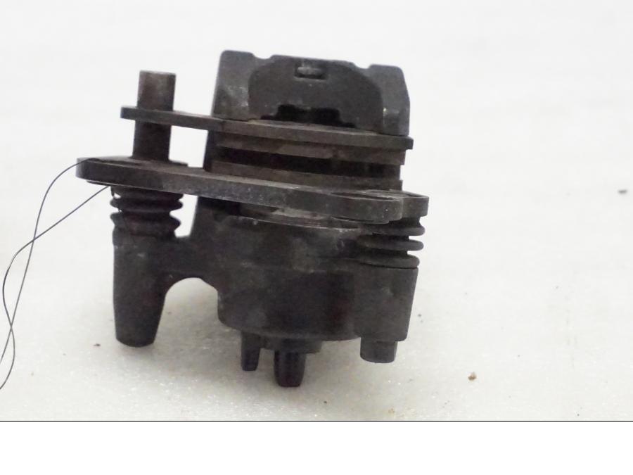 Baksidan på Bromsok från en Kawasaki ZX-10R -2008 motorcykel.