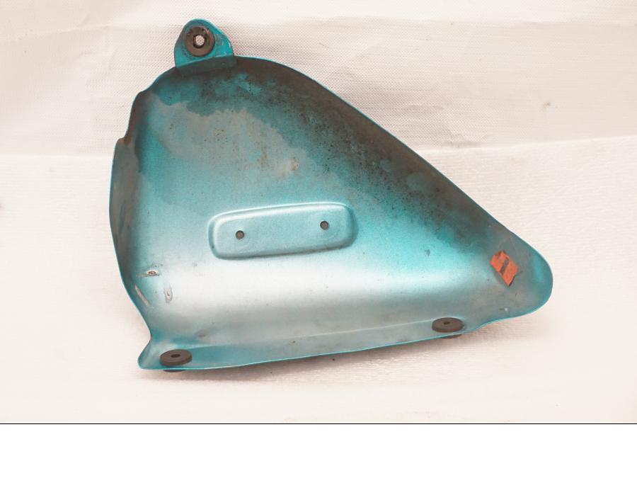 Höger sida på Sidopanel från en Triumph Legend TT -2000 motorcykel.