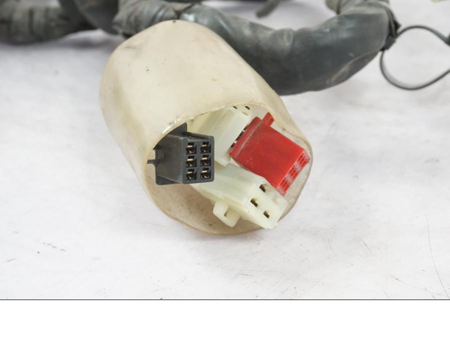 Extrabild1 på Kabelstam från en Honda NT 650 V -2002 motorcykel.