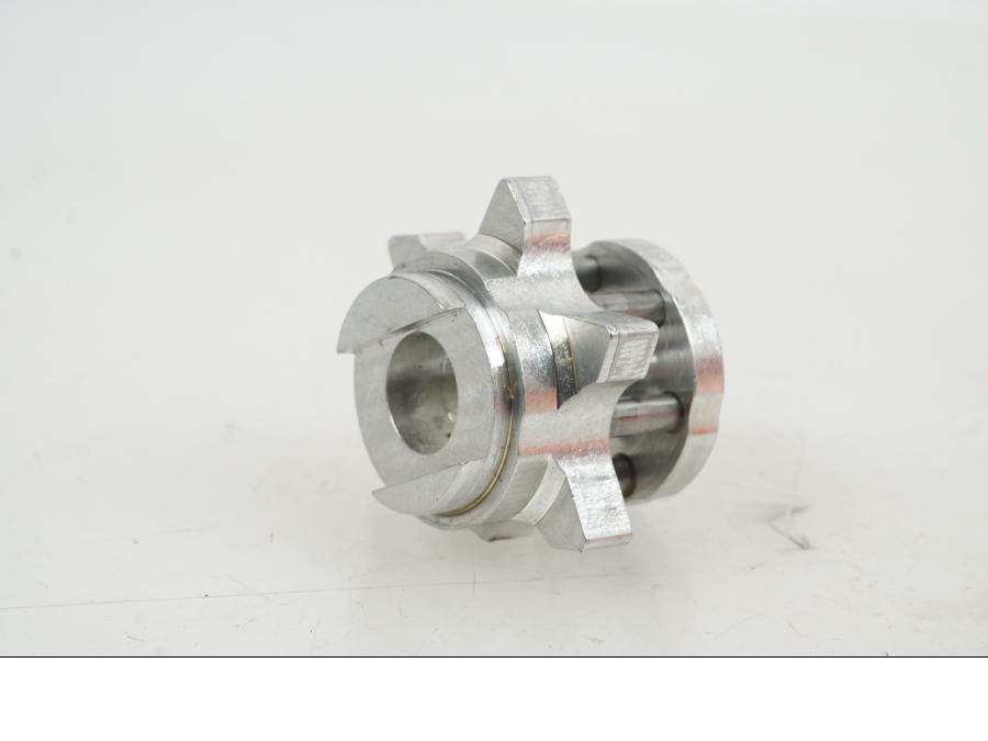 Höger sida på Växellåda från en KTM 1290 Super Duke R -2021 motorcykel.