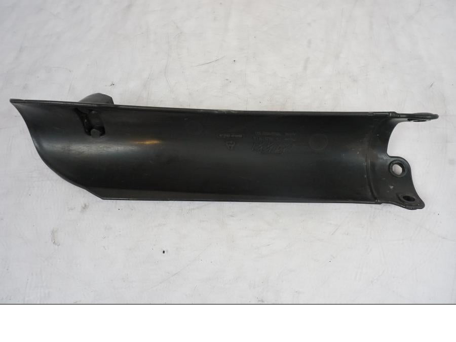 Snett uppifrån på Gaffelbensskydd från en KTM 640 SM -2005 motorcykel.