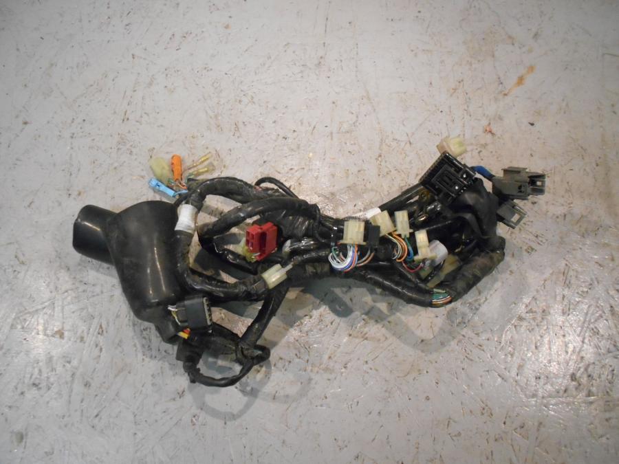 Framsidan på Kabelstam från en Honda CBR 125 R -2007 motorcykel.