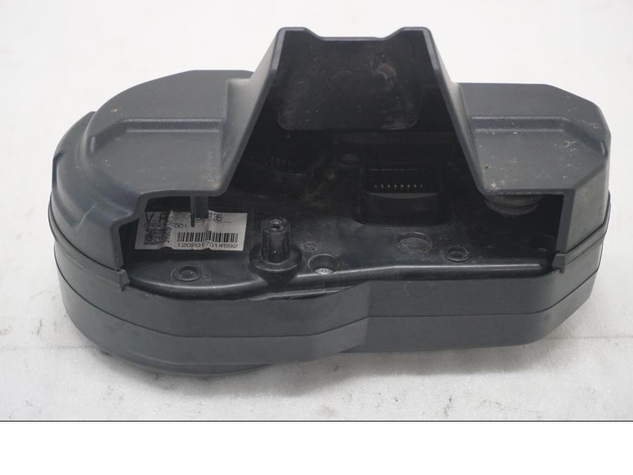 Baksidan på Instrumentpanel från en Triumph Tiger Explorer -2012 motorcykel.