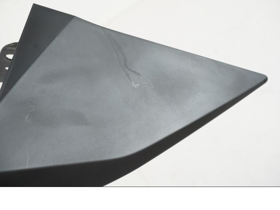 Extrabild3 på Sidkåpa innerplast från en KTM 1290 Super Duke R EVO -2023 motorcykel.