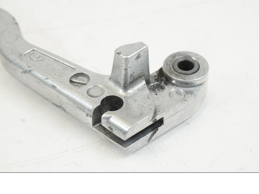 Extrabild3 på Kopplingsgrepp från en Aprilia Tuono V4R -2011 motorcykel.