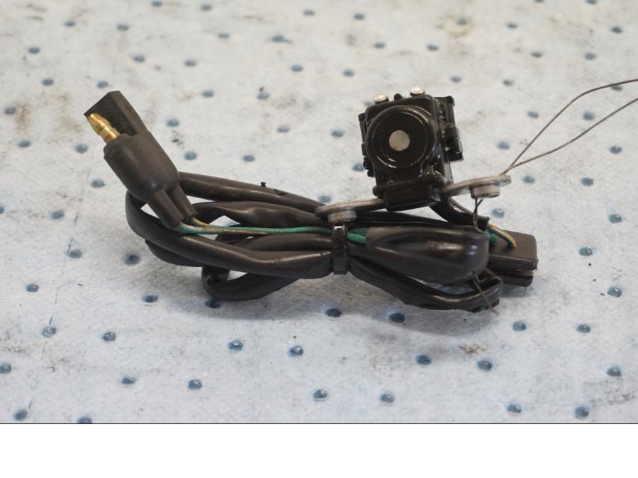 Framsidan på Tändpickup från en BMW F 650 ST -1999 motorcykel.