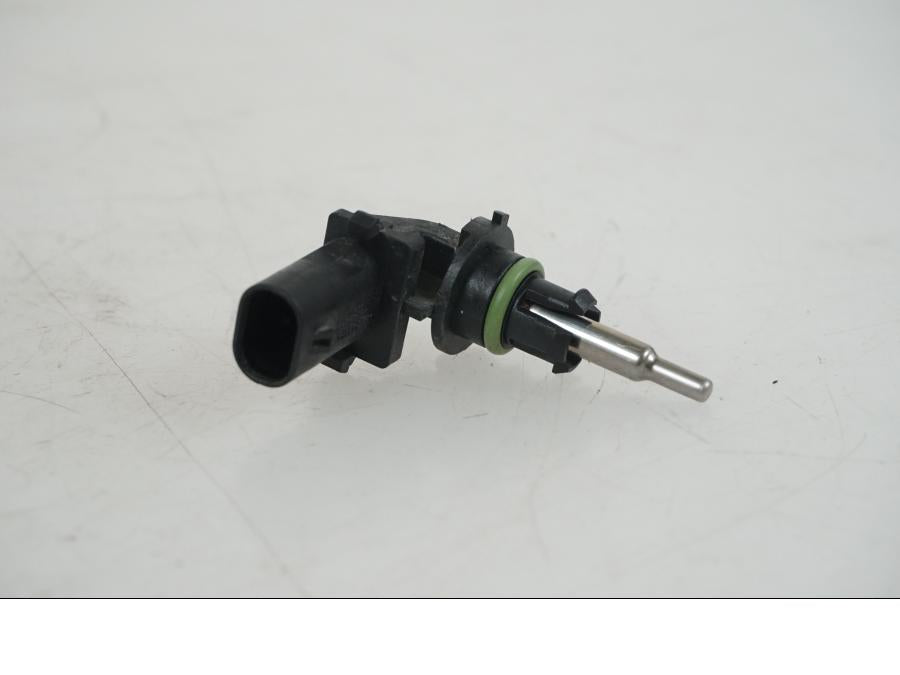 Baksidan på Luftburksensor från en BMW F 750 GS -2019 motorcykel.