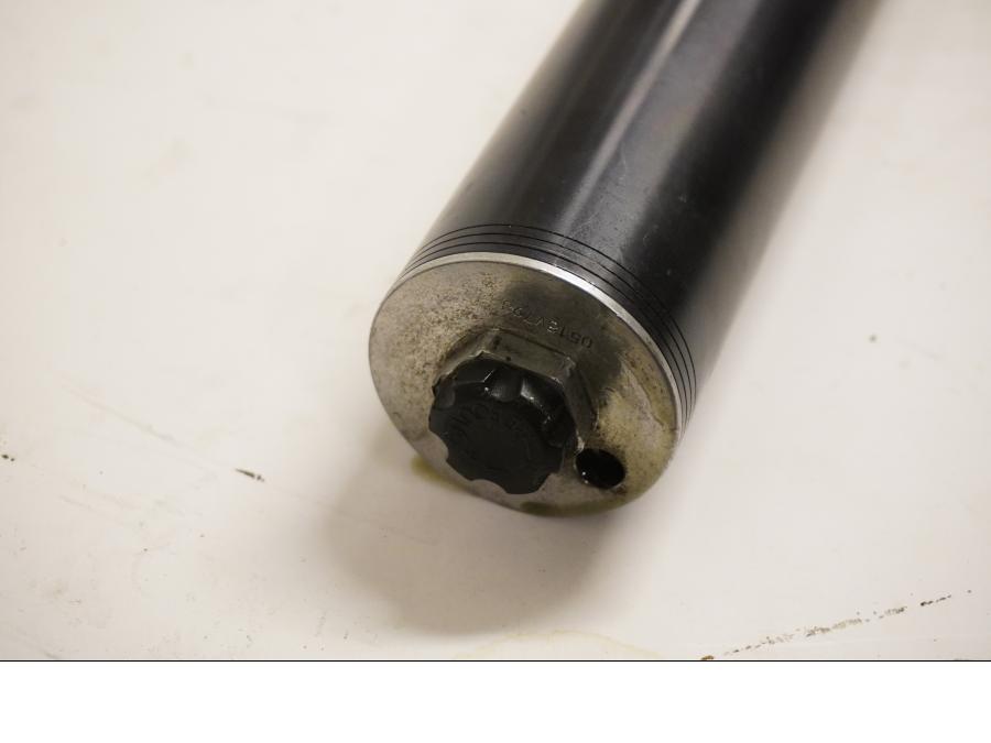 Snett uppifrån på Gaffelben från en KTM 625 Duke II -2002 motorcykel.