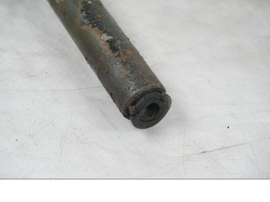 Snett uppifrÄn pÄ Styre frÄn en Yamaha FZR 1000 -1988 motorcykel.