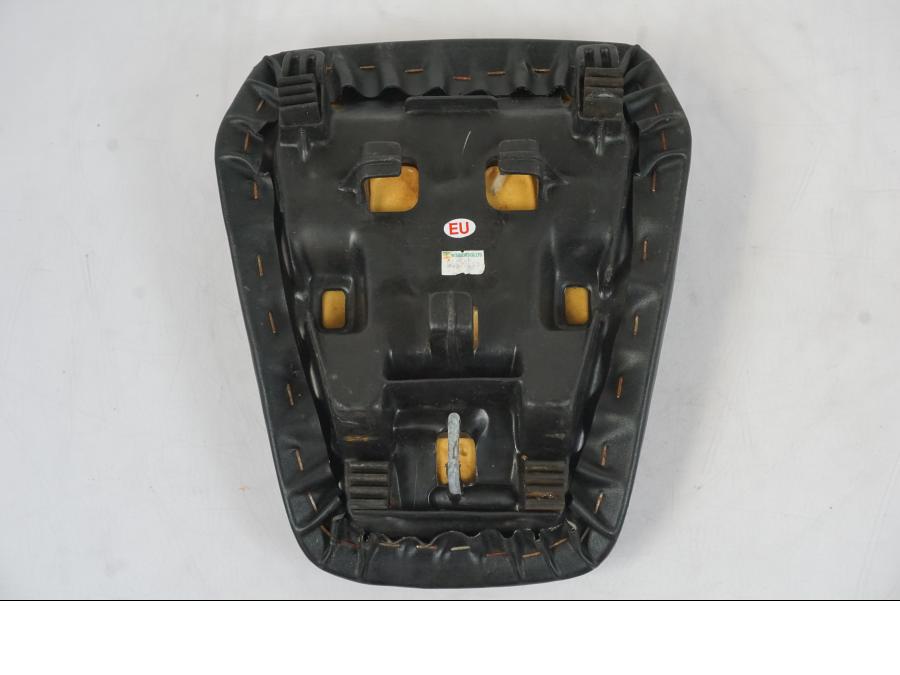 Extrabild1 på Sadel från en Honda CBR 125 R -2006 motorcykel.