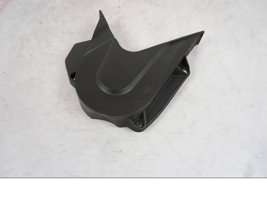 Baksidan på Drevkåpa från en KTM 790 Duke -2018 motorcykel.