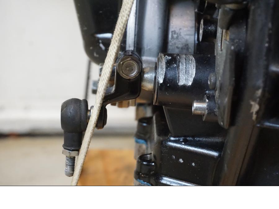 Extrabild6 på Motor från en Kawasaki ZX-6R -2011 motorcykel.