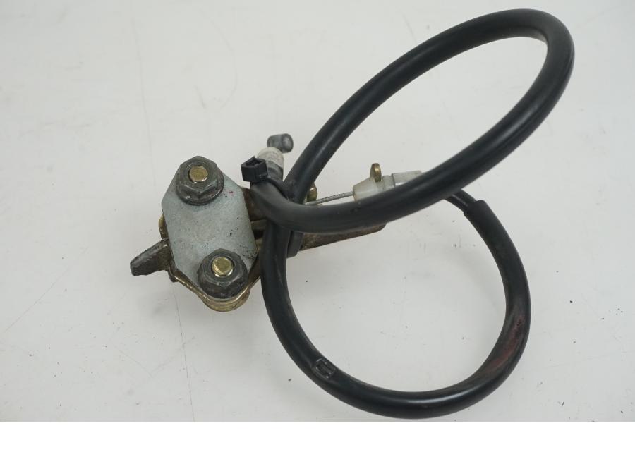 Höger sida på Sadellåsmekanism från en Yamaha XJ 900 S -1997 motorcykel.