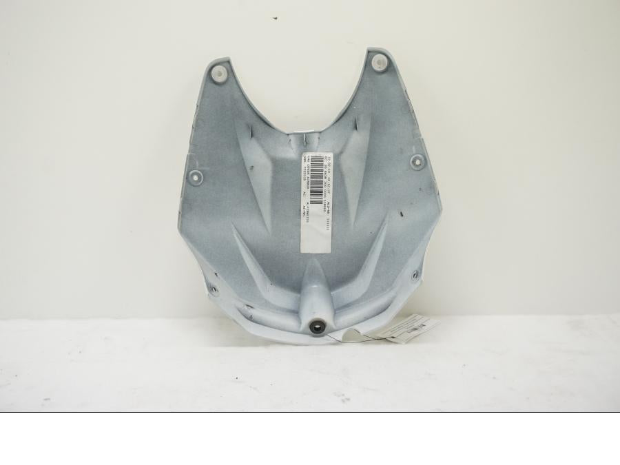 Baksidan på Tankplast från en BMW S 1000 RR -2010 motorcykel.