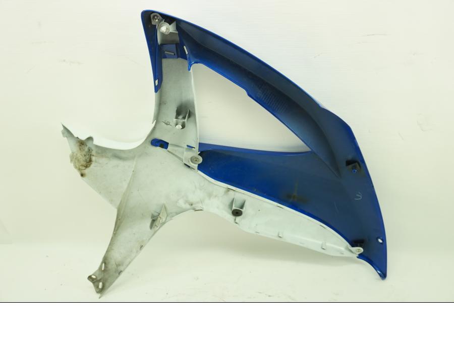 Höger sida på Sidkåpa från en Suzuki GSX-R 750 -2009 motorcykel.