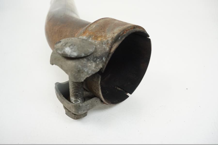 Snett uppifrån på Grenrör från en Yamaha YZF 1000 R1 -2002 motorcykel.