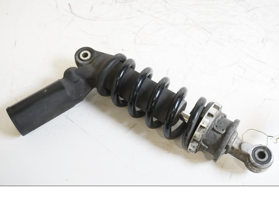 Baksidan på Stötdämpare från en Honda CBR 1000 RR -2009 motorcykel.