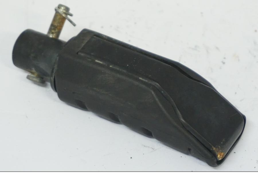 Extrabild1 på Fotpinne från en Honda CB 500 X -2015 motorcykel.