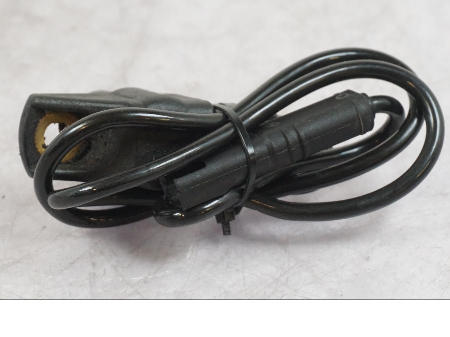 Snett uppifrån på Vevaxelsensor från en BMW K 1600 GTL -2015 motorcykel.