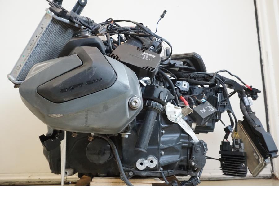 Extrabild2 på Motorpaket från en BMW R 1250 GS -2019 motorcykel.