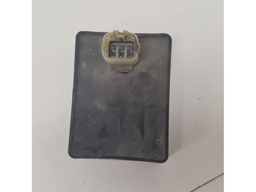 Höger sida på Styrbox från en Honda VTR 1000 F -1997 motorcykel.