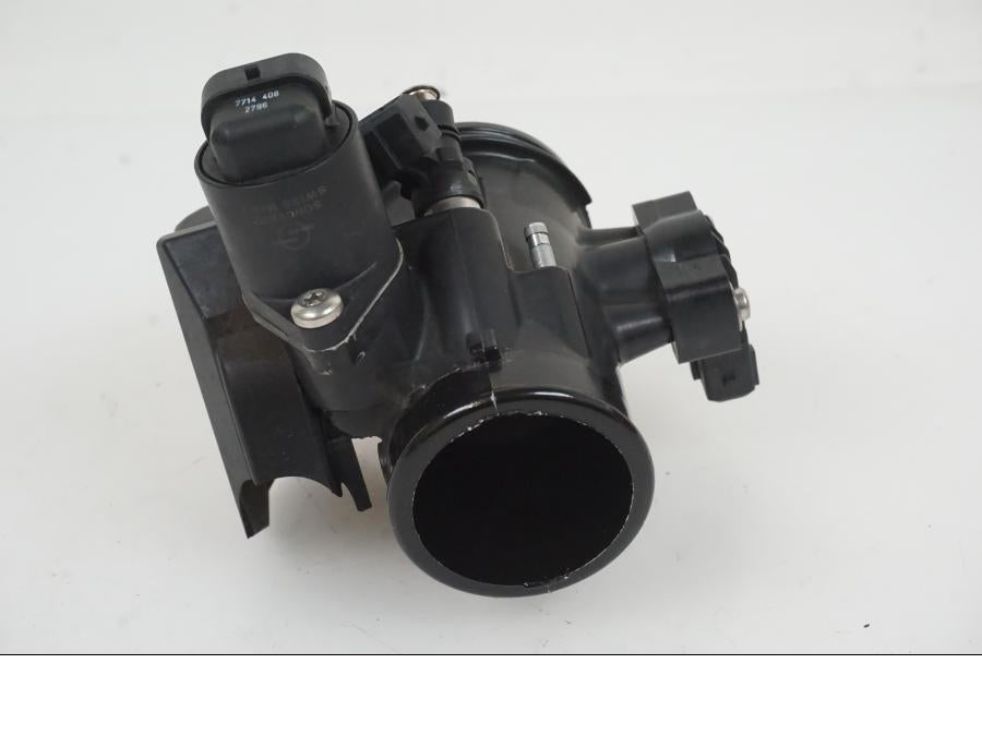 Baksidan på Spjällhus från en BMW R Ninet -2017 motorcykel.