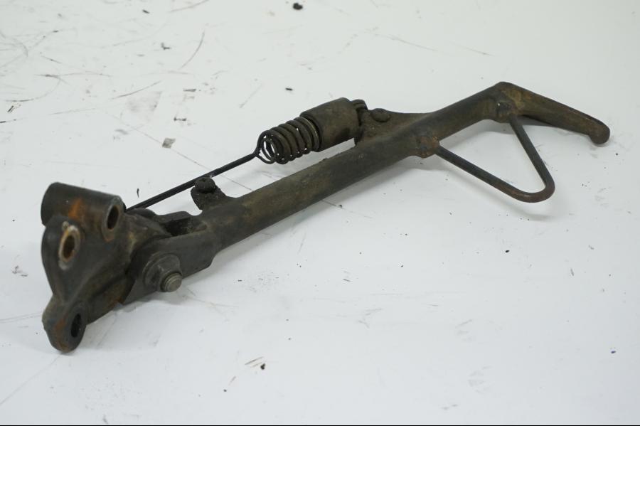 Snett uppifrån på Sidostöd från en Honda VFR 750 -1990 motorcykel.