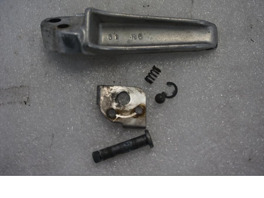 Baksidan på Fotpinne från en Suzuki GSX-R 1000 -2003 motorcykel.