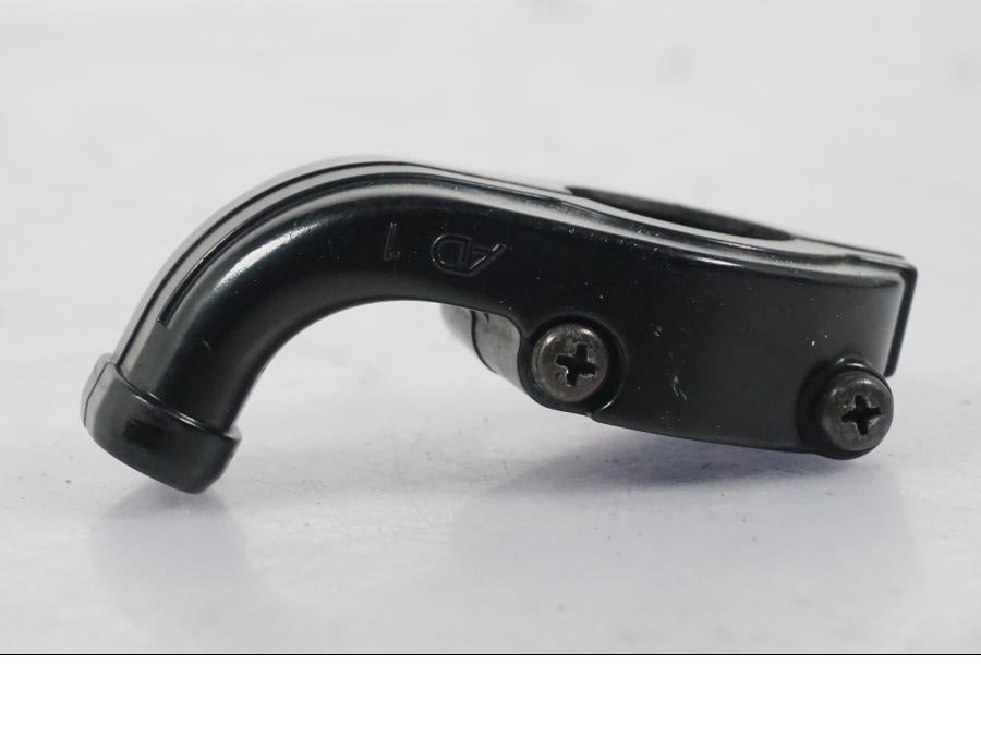 Snett uppifrån på Gasklo från en Kawasaki ZX-6R -2005 motorcykel.