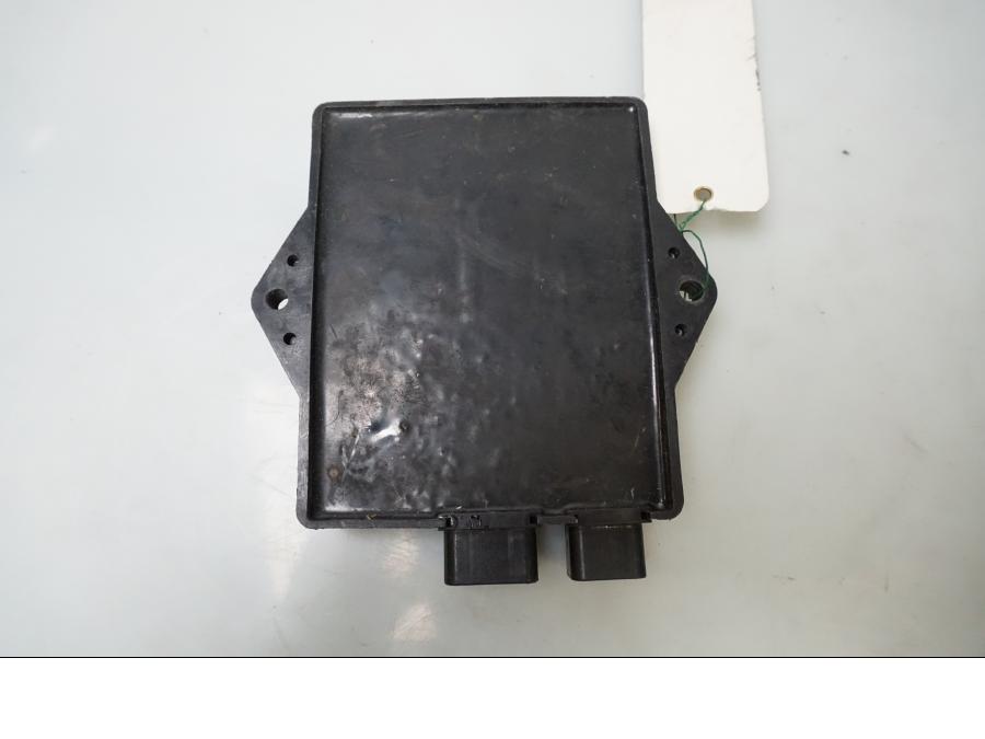 Baksidan på CDI / ECU från en Yamaha YZF R6 -2000 motorcykel.