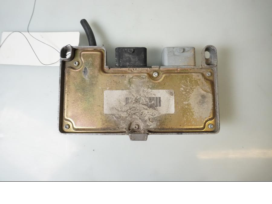 Baksidan på CDI / ECU från en Triumph Tiger -2002 motorcykel.