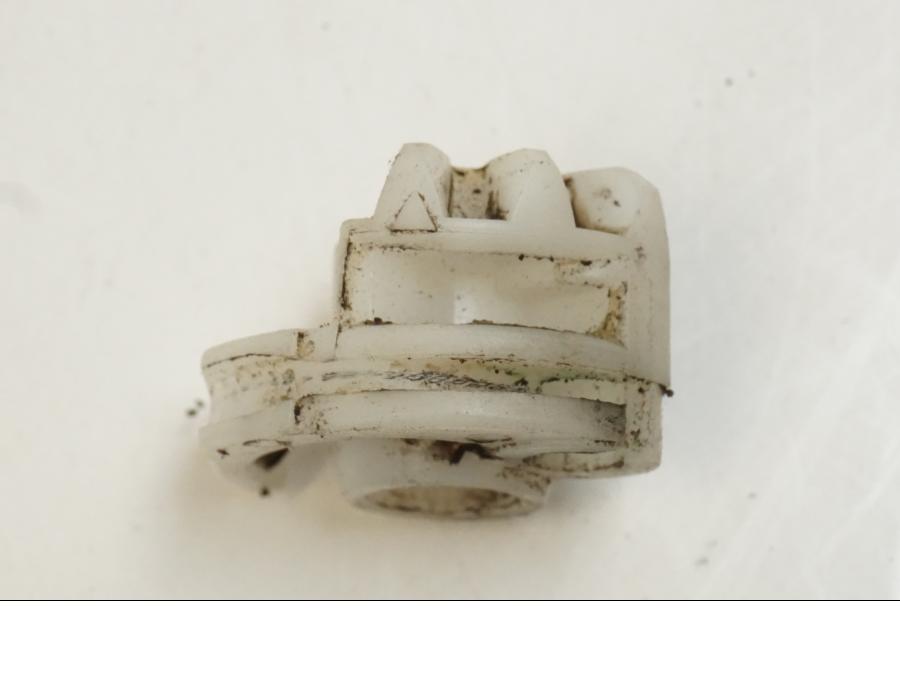 Snett uppifrån på Gasreglage från en BMW F 650 CS -2003 motorcykel.