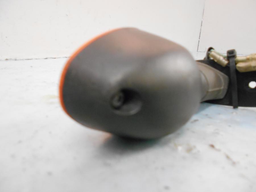 Höger sida på Blinkers från en Suzuki DL 650 -2013 motorcykel.